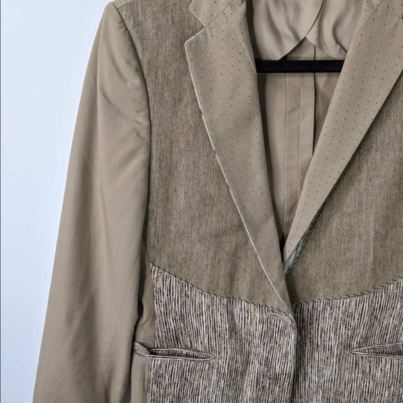 Bottega Veneta Structured Button Up Blazer - Picture 8 of 9